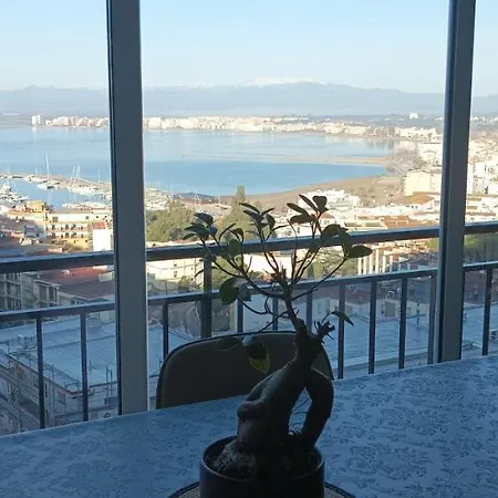 Apartment Delicias Roses